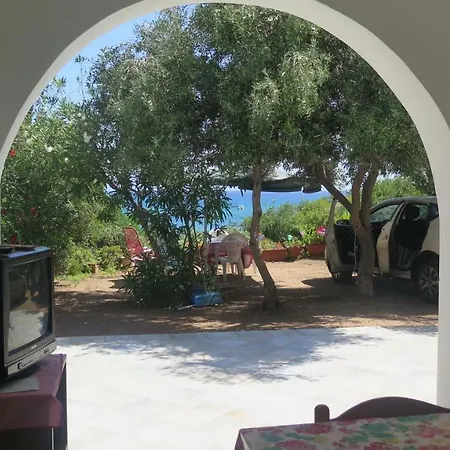 Casa Con Giardino Sulla Spiaggia