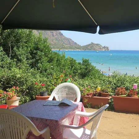 Casa Con Giardino Sulla Spiaggia Holiday home
