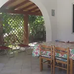 Casa Con Giardino Sulla Casa vacanze Tertenìa