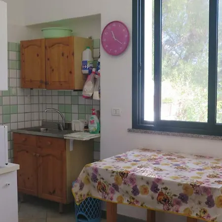 Semesterbostad Casa Con Giardino Sulla Tertenìa