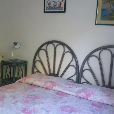 Casa Con Giardino Sulla * Tertenìa