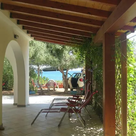 Casa Con Giardino Sulla Spiaggia Prázdninový dům